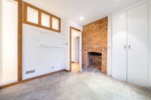 Photo 25- click for photo gallery